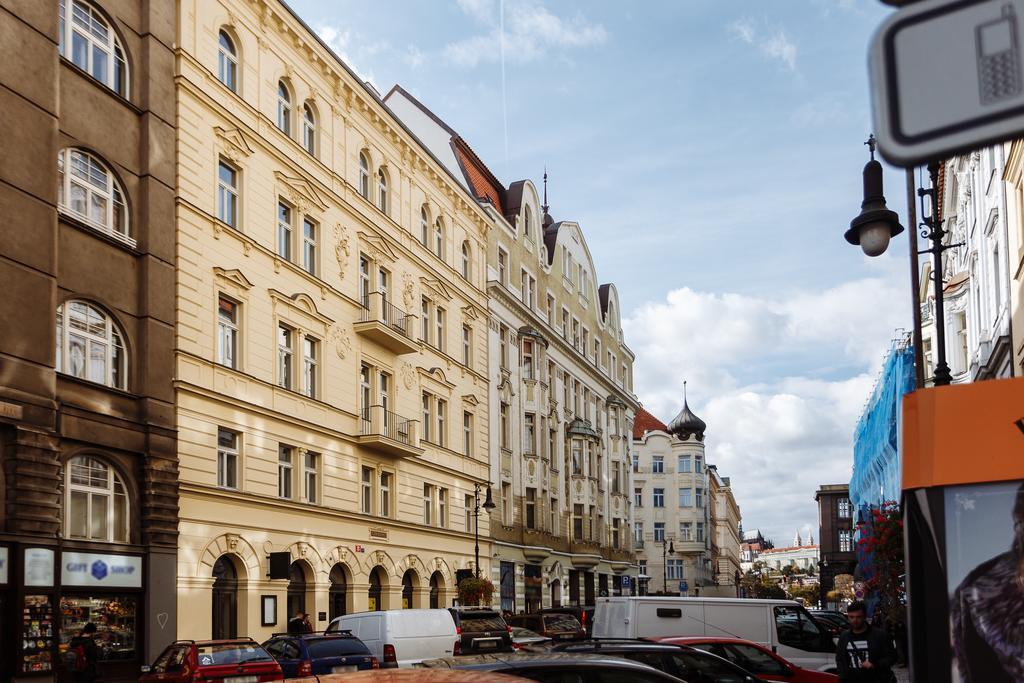 Ferienwohnung High Heaven Prag Exterior foto